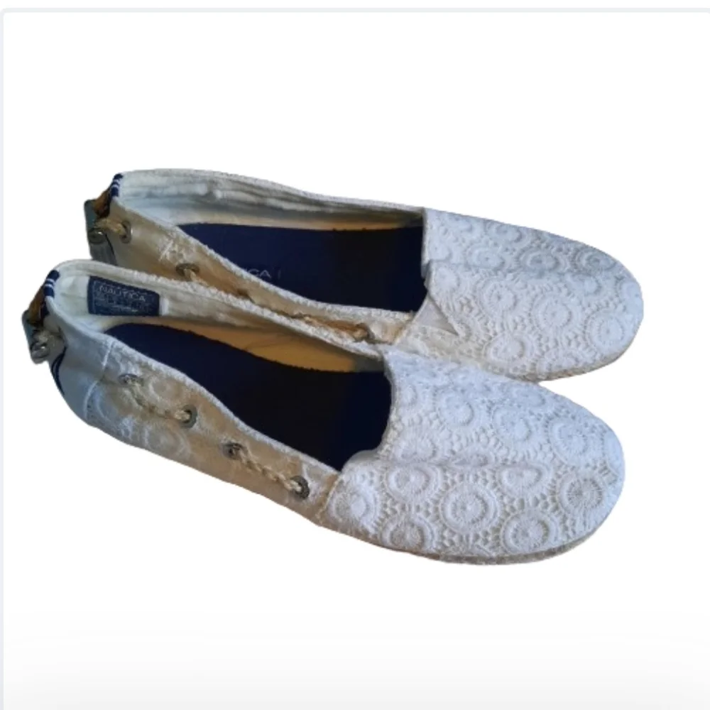 Nautica Womens Rudder Crochet White Canvas Slip On Espadrilles Flats